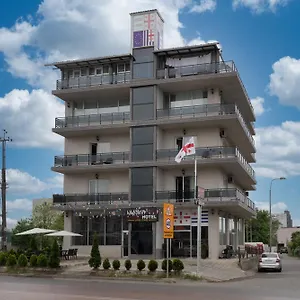 Carleone Otel