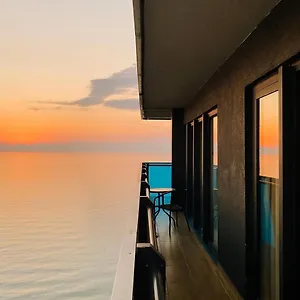 5* Апарт-отель Black Sea In Orbi City